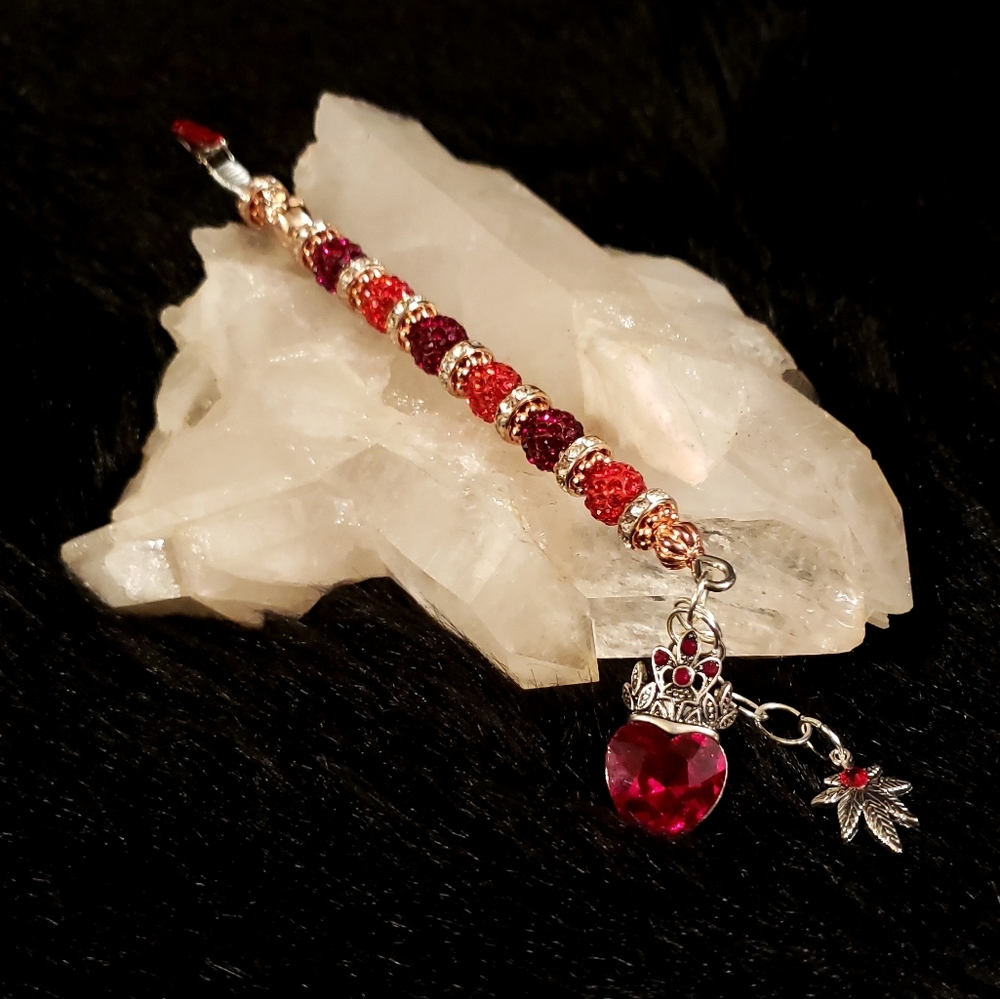 Kush Queen of Hearts Wand